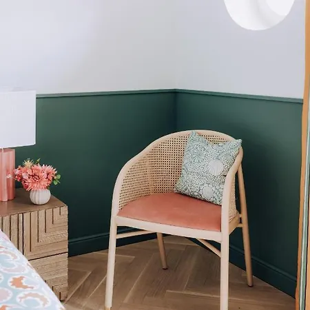 Hotel Alma - A Lakeside Boutique 3*