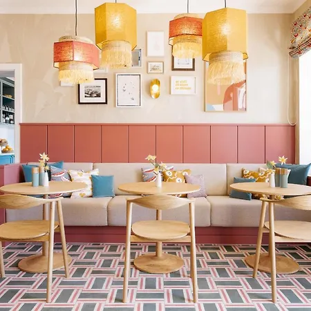 Alma - A Lakeside Boutique Hotel 3*