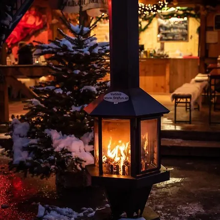 Hotel Alma - A Lakeside Boutique