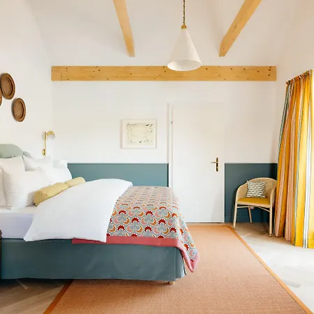 호텔 Alma - A Lakeside Boutique