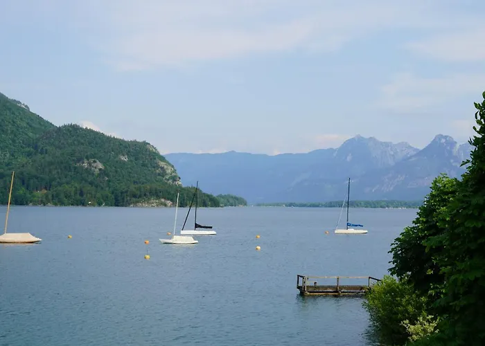 Alma - A Lakeside Boutique ホテル